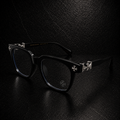 VAGILLIONAIRE II – Negro & Transparente